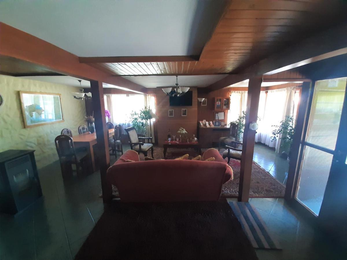 Hostal Victor Pucón Eksteriør bilde